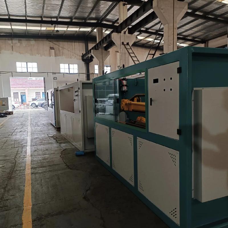 塑料管材与型材生产线设备销售指南 PVC/PE挤出设备选型与市场前景